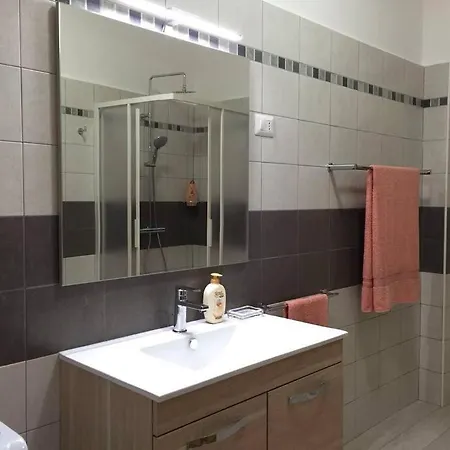 Exclusive Privatebeach - Explora 1 * Omegna