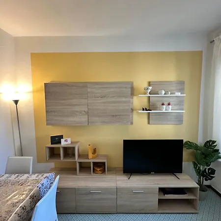 Exclusive Privatebeach - Explora 1 Appartement Omegna